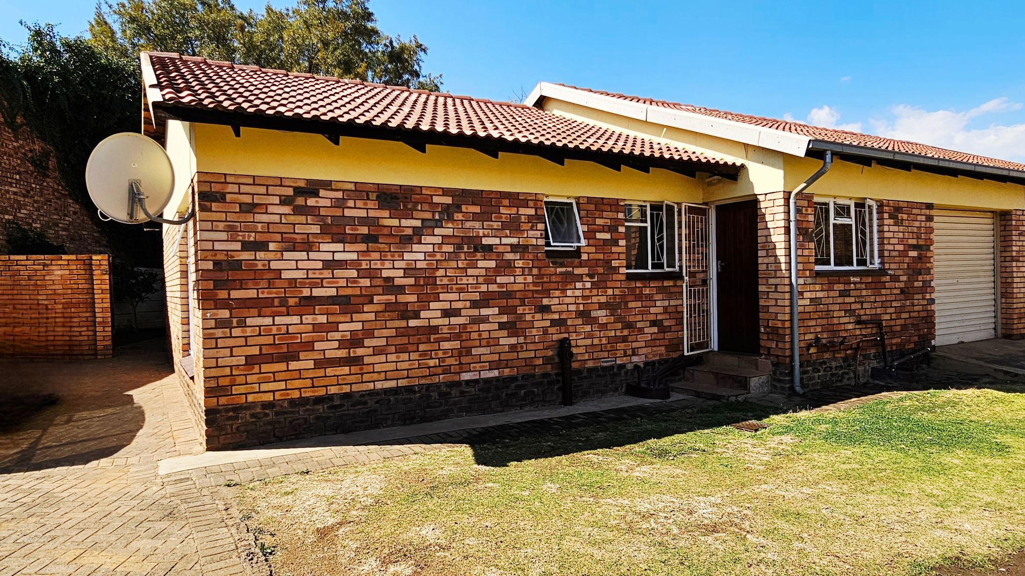 Townhouse for sale in Lydenburg (Mashishing) - 1LY1707514