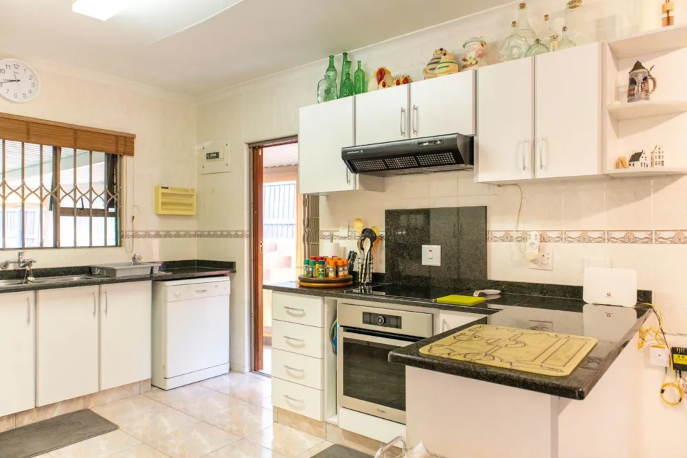 Townhouse sold in Amanzimtoti - 1WB1692454 Townhouse sold in Amanzimtoti - 1WB1692454