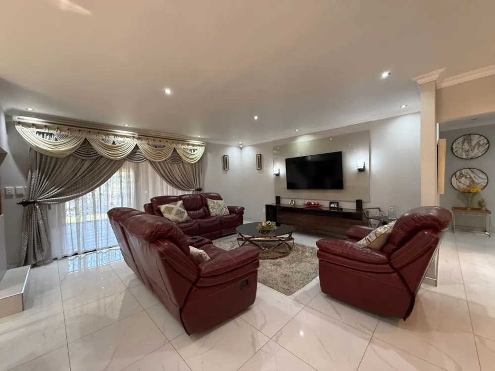 Single-storey house for sale in Birdswood - 1RY1711134 Single-storey house for sale in Birdswood - 1RY1711134