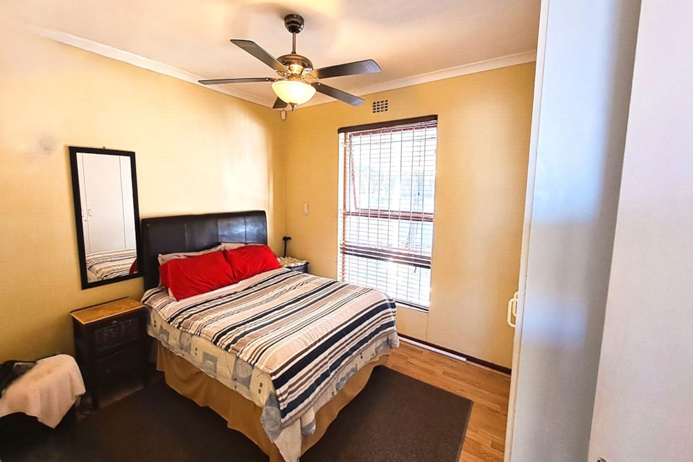 House to rent in Sunningdale, Blouberg - 1TV1711989 House to rent in Sunningdale, Blouberg - 1TV1711989