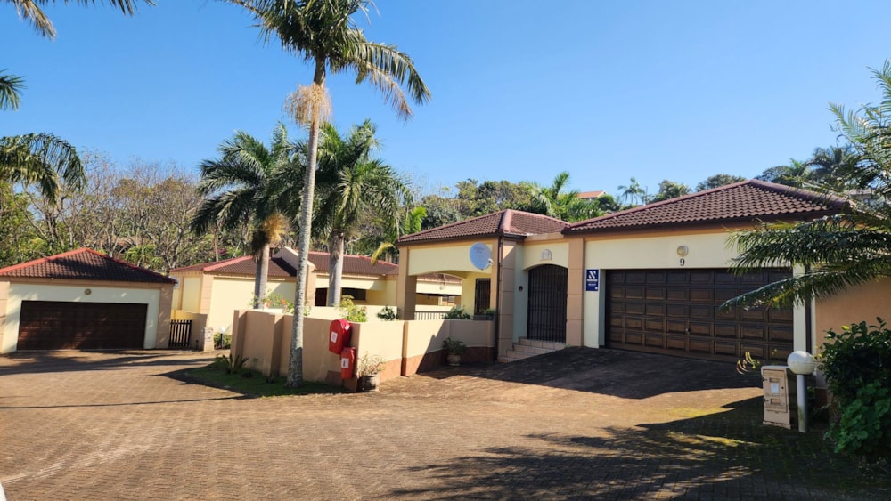 Townhouse for sale in Uvongo - 1PSH1711204 Townhouse for sale in Uvongo - 1PSH1711204