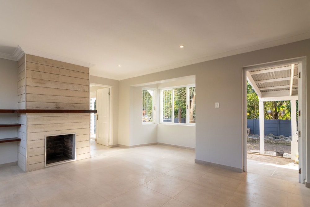 House for sale in Old Place, Knysna - 1KG1712100 House for sale in Old Place, Knysna - 1KG1712100