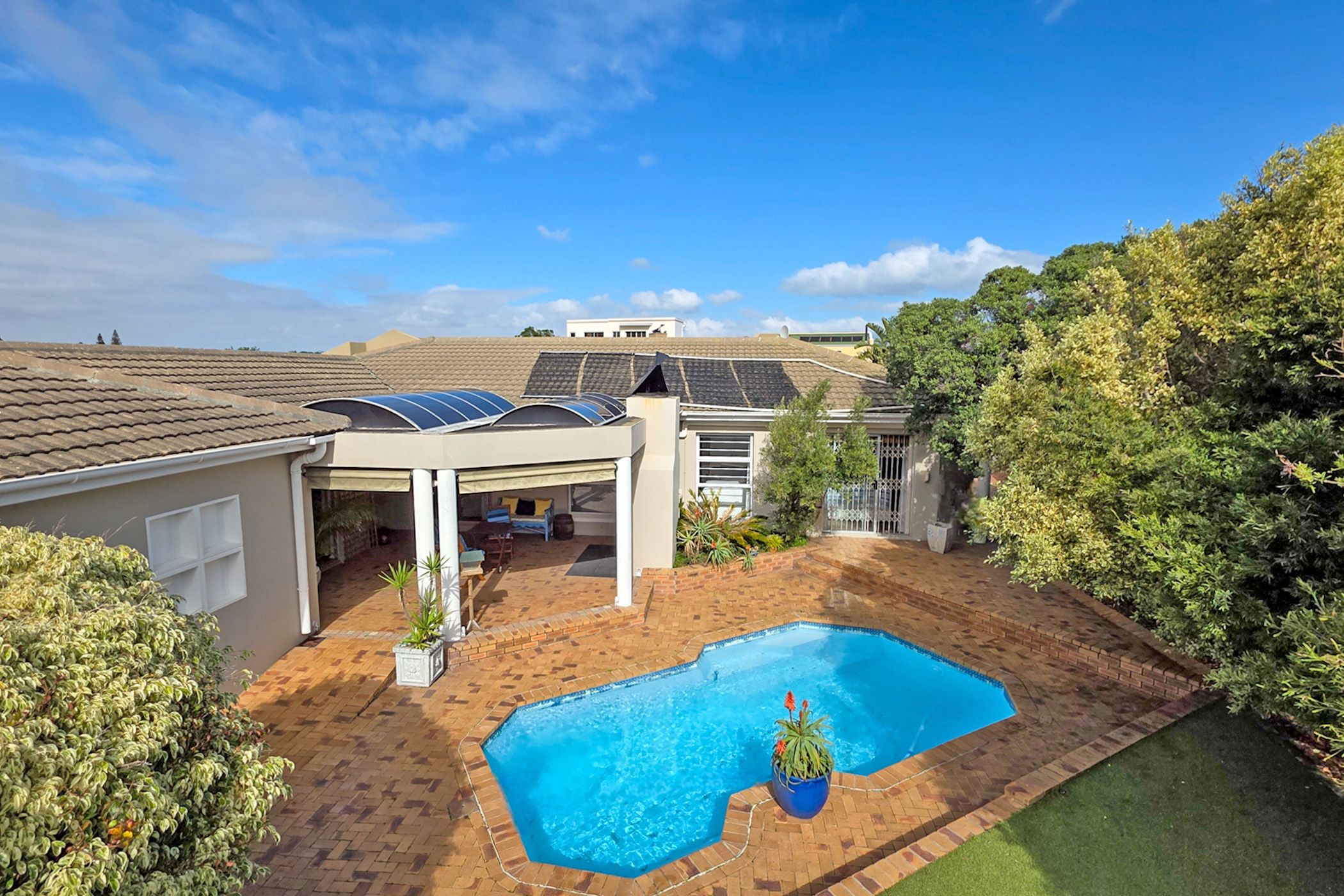 House sold in West Beach, Blouberg - 1TV1710722