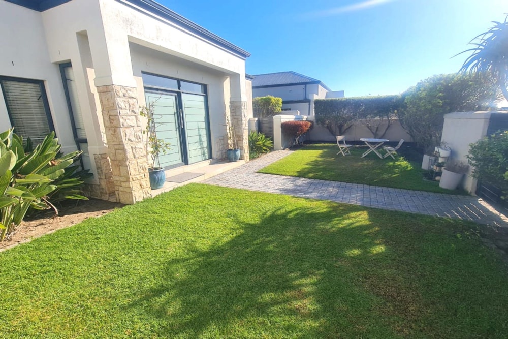 House let in Atlantic Beach Estate - 1TV1712129