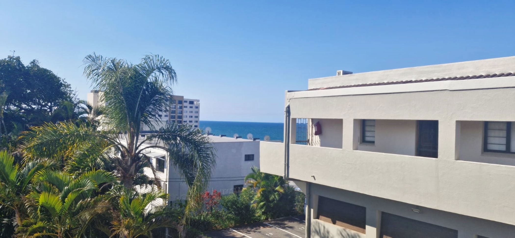 Garden apartment for sale in uMhlanga Rocks - 1ND1710500