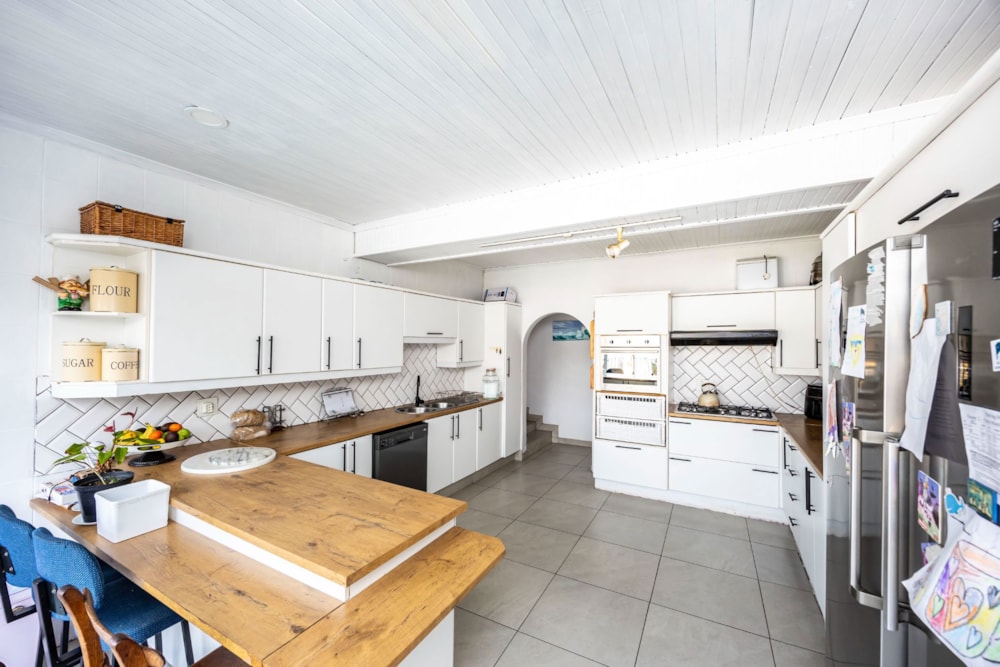 House for sale in Nahoon Valley - 1EZ1712670