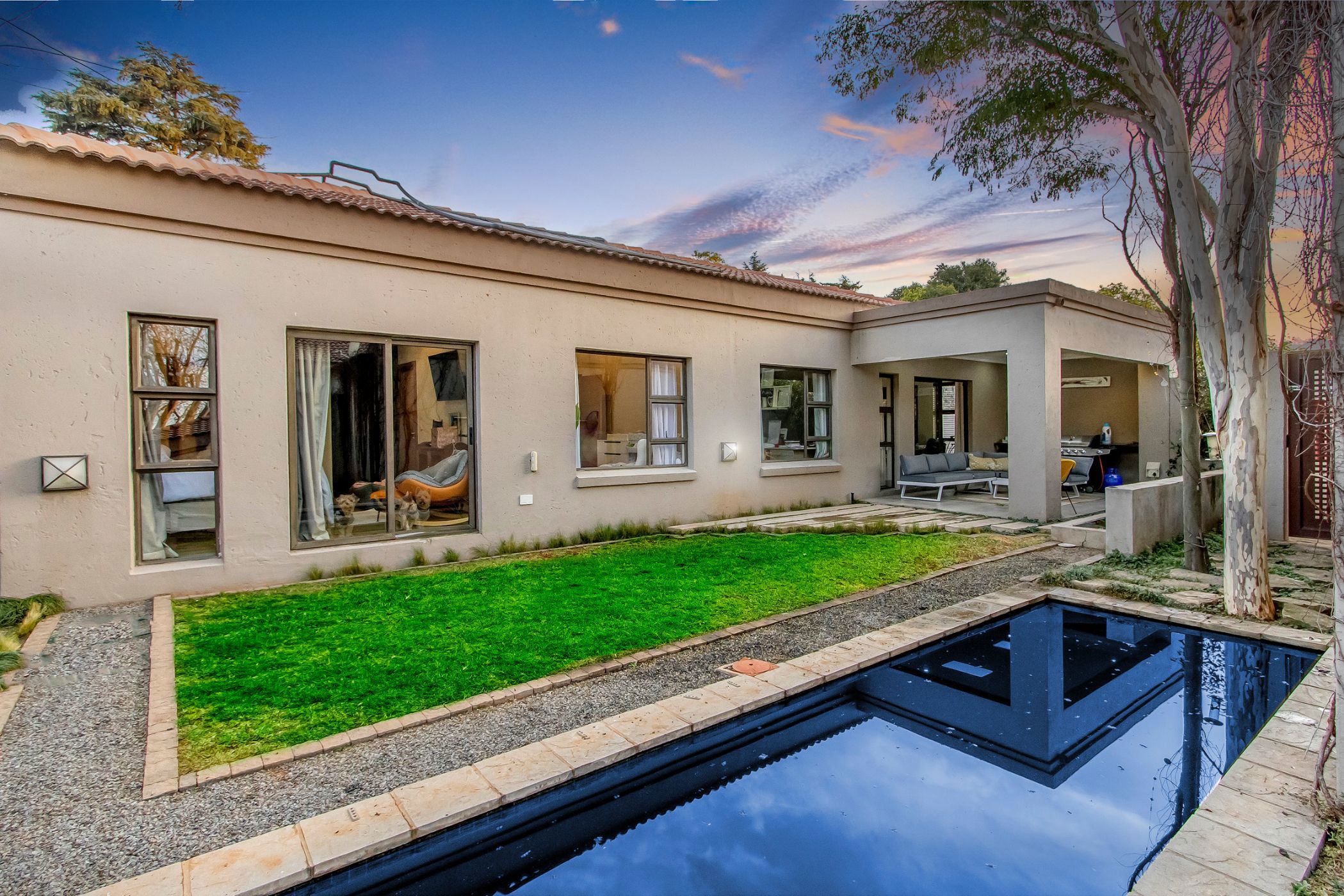 Townhouse for sale in Orchards - HP1709579