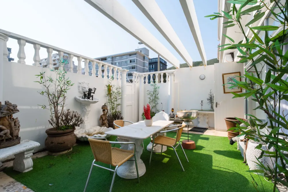 Apartment sold in Sea Point - AS1712283 Apartment sold in Sea Point - AS1712283