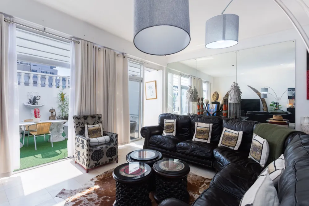 Apartment sold in Sea Point - AS1712283 Apartment sold in Sea Point - AS1712283