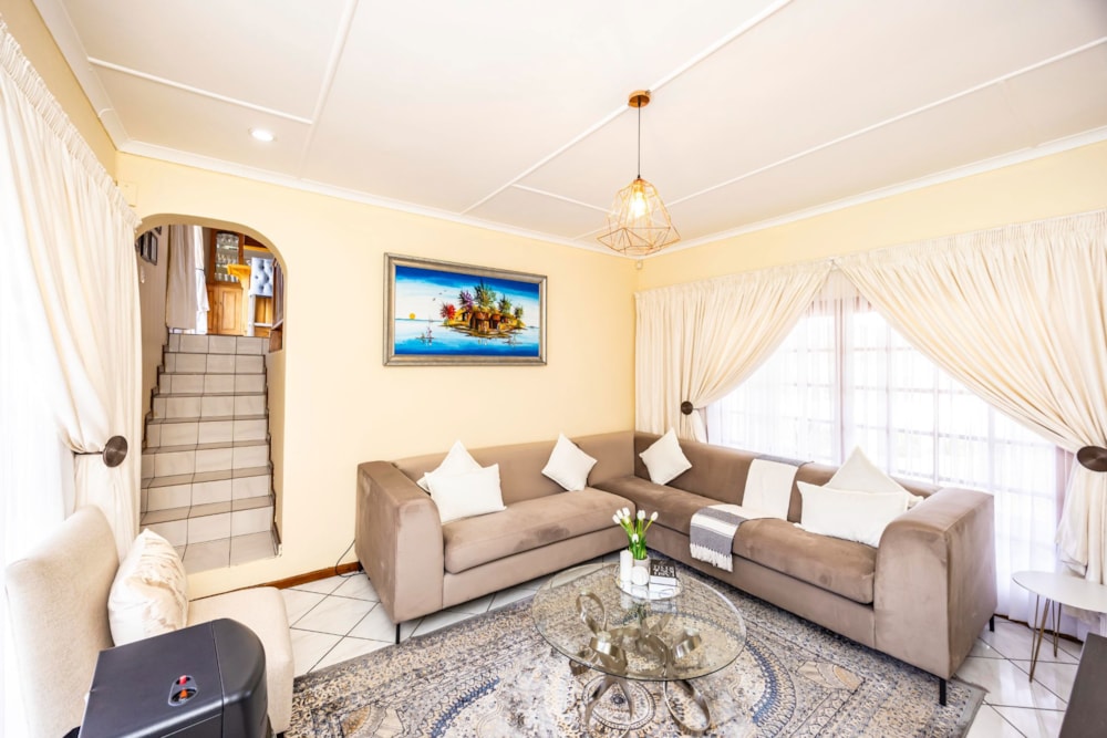 House for sale in Abbotsford, East London - 1EZ1711549