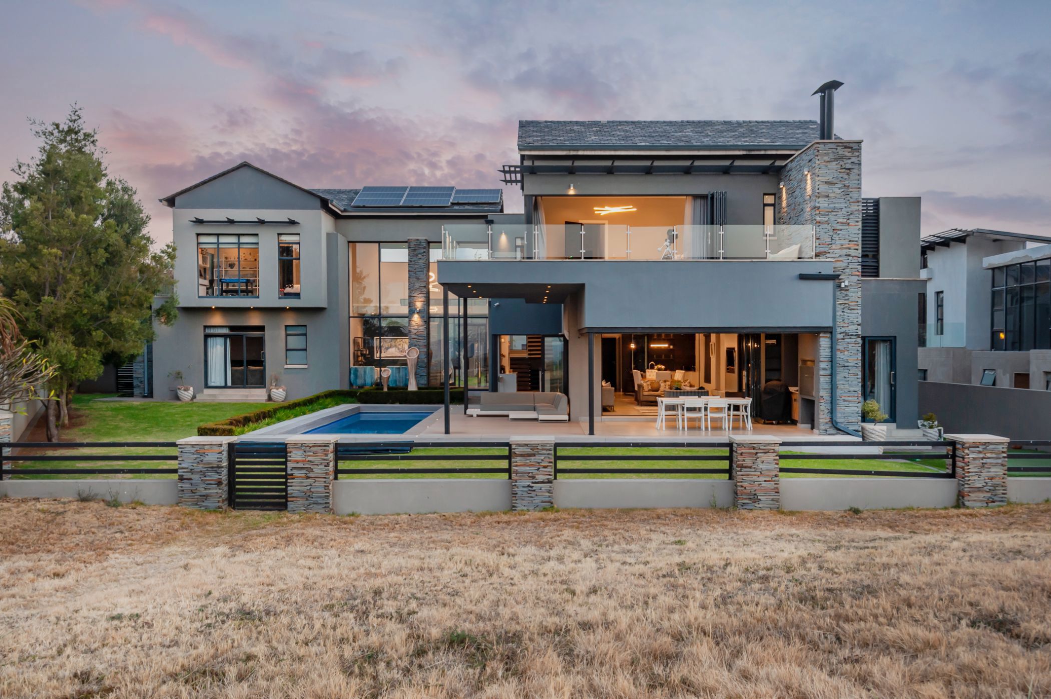 Double-storey house for sale in Copperleaf - 1CU1711489