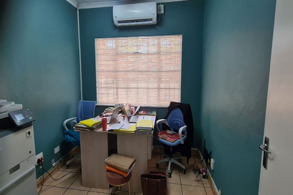 Commercial office to rent in Sonheuwel - 1NS1265390 Commercial office to rent in Sonheuwel - 1NS1265390