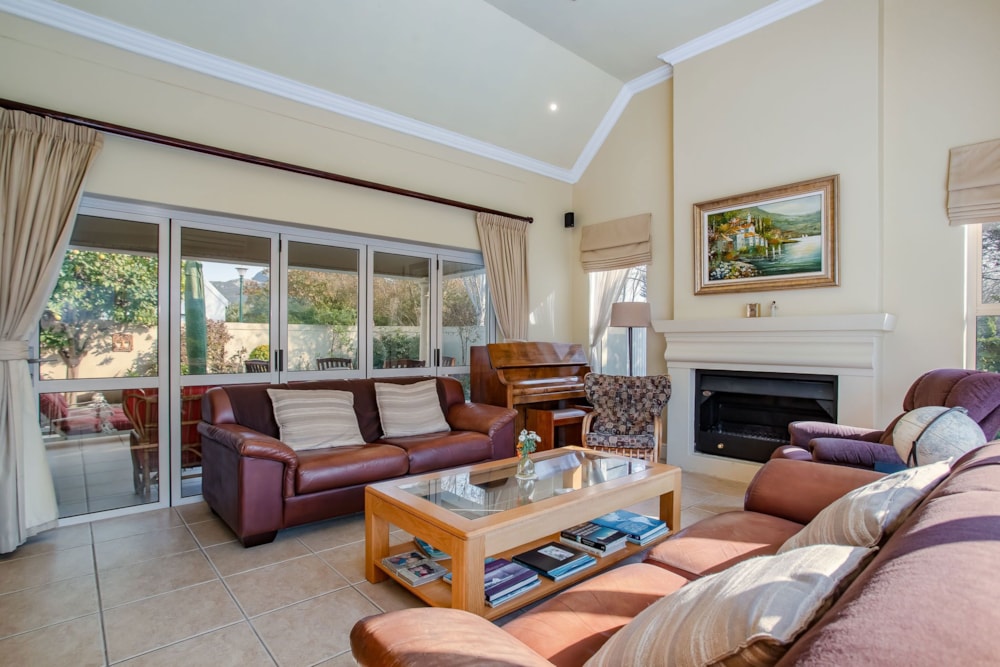 Golf estate house for sale in Boschenmeer Golf Estate - TK1705768 Golf estate house for sale in Boschenmeer Golf Estate - TK1705768