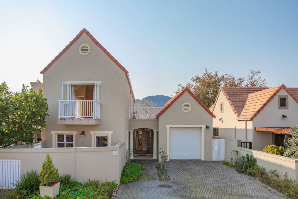 Golf estate house for sale in Boschenmeer Golf Estate - TK1705768 Golf estate house for sale in Boschenmeer Golf Estate - TK1705768