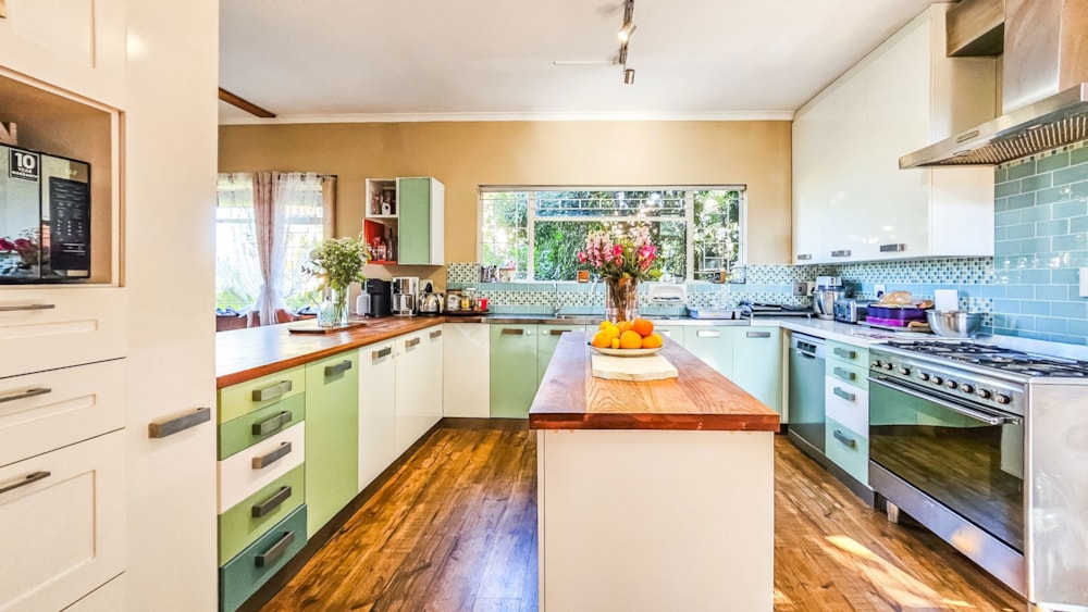 House for sale in Paarl - TK1710664 House for sale in Paarl - TK1710664