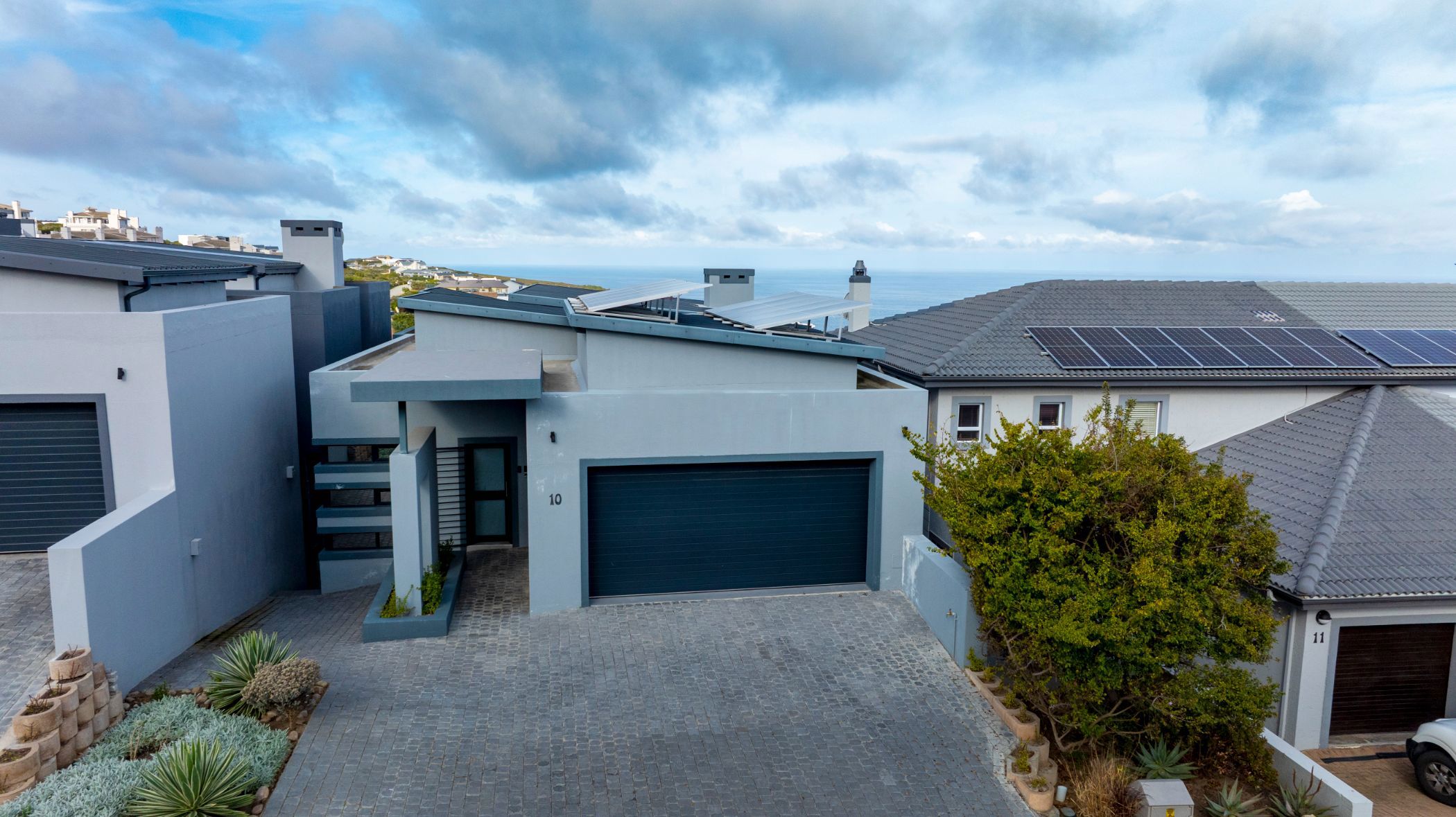 House for sale in Pinnacle Point Golf Estate - 1MB1712340