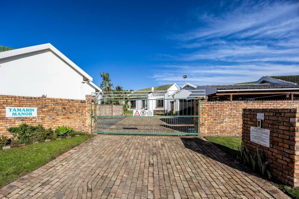 Townhouse sold in Nahoon Valley Park - 1EZ1711464 Townhouse sold in Nahoon Valley Park - 1EZ1711464