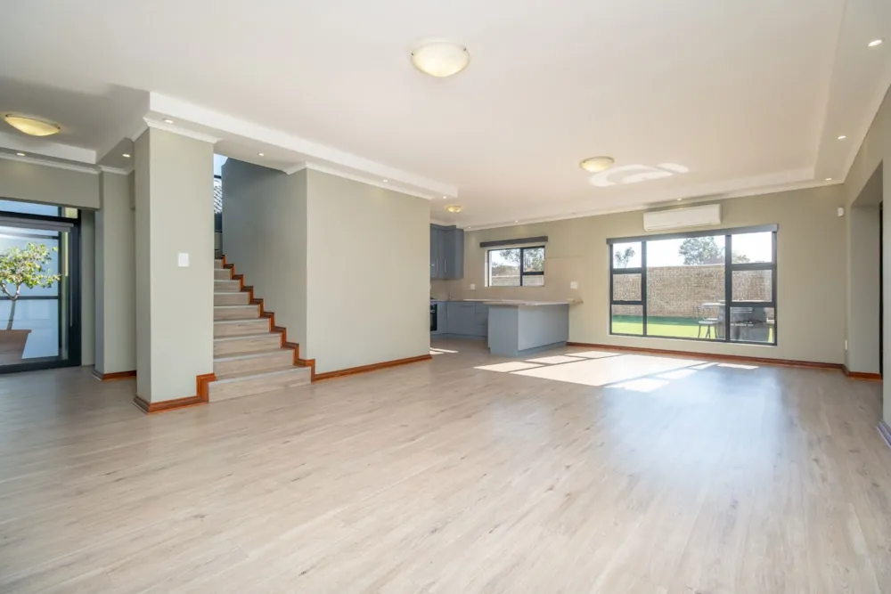 Security estate home sold in Chancliff Ridge - 1KR1713000 Security estate home sold in Chancliff Ridge - 1KR1713000