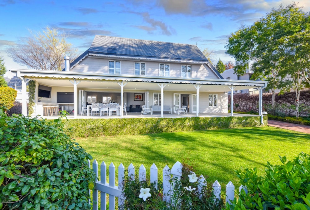 Double-storey house for sale in Dainfern Golf Estate - FW1699148 Double-storey house for sale in Dainfern Golf Estate - FW1699148