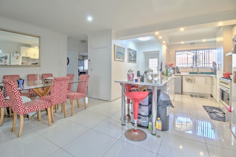 House sold in Edgemead - 1PLA1711395