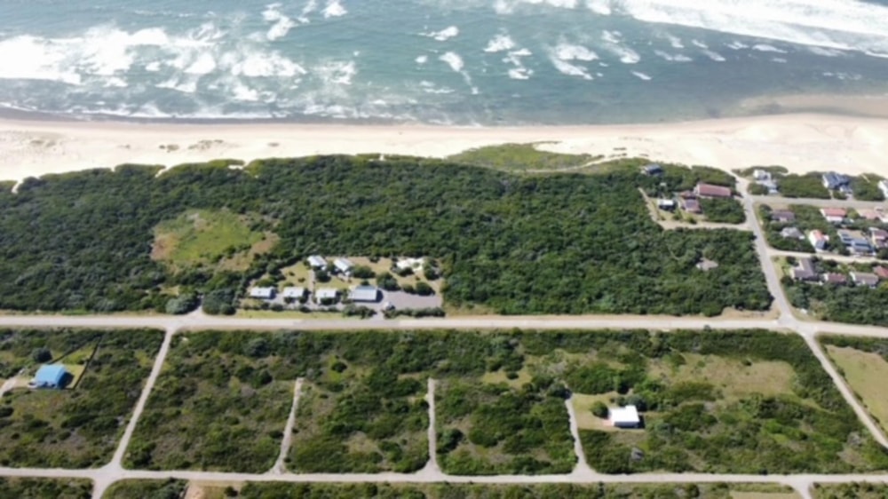 Residential vacant land for sale in Cannon Rocks - 1KO1712525 Residential vacant land for sale in Cannon Rocks - 1KO1712525