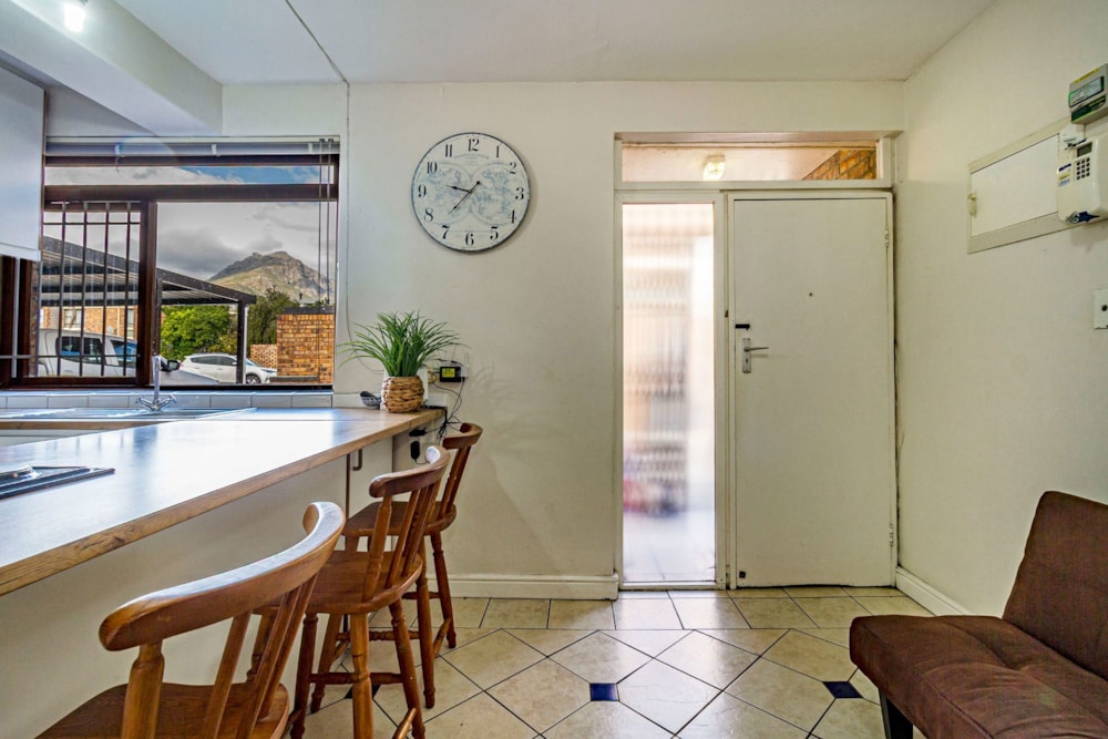 Apartment for sale in Stellenbosch Central - ST1711553 Apartment for sale in Stellenbosch Central - ST1711553