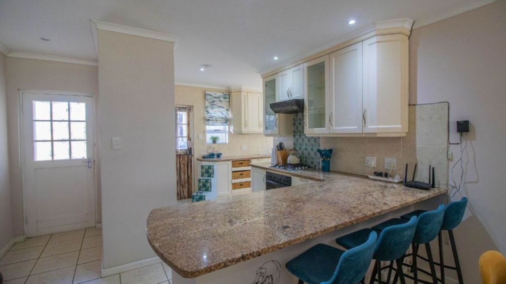 House for sale in Abbotsford, East London - 1EZ1709847