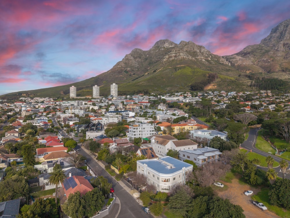 Apartment for sale in Vredehoek - AS1710910