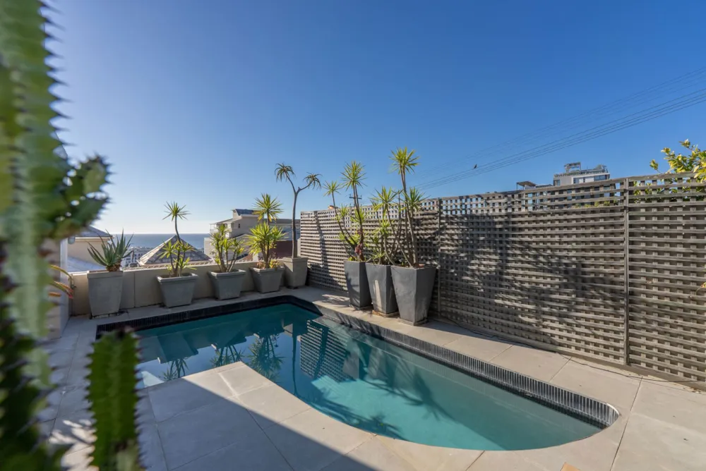 House sold in Bantry Bay - AS1712920 House sold in Bantry Bay - AS1712920