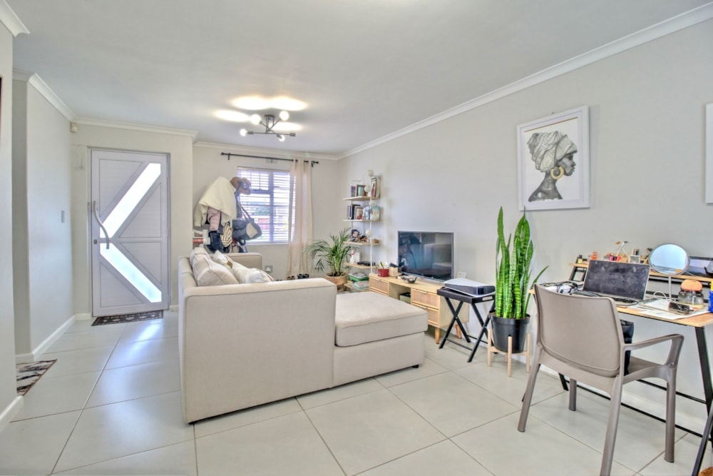 House let in Edgemead - 1PLA1717083 House let in Edgemead - 1PLA1717083