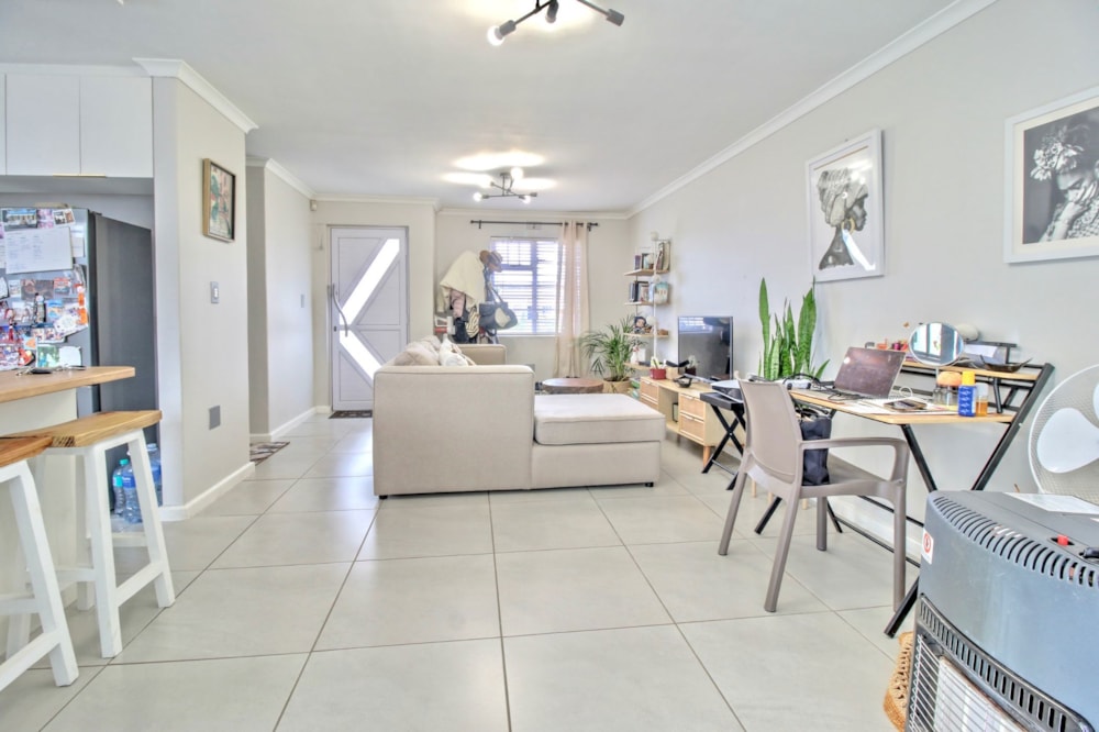 House let in Edgemead - 1PLA1717083 House let in Edgemead - 1PLA1717083