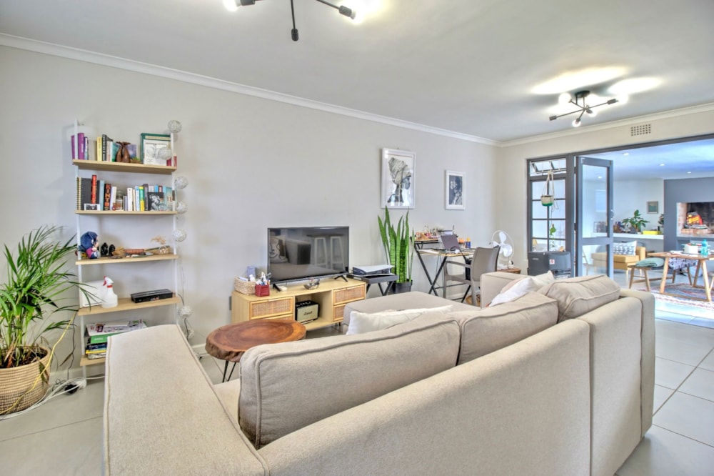 House let in Edgemead - 1PLA1717083 House let in Edgemead - 1PLA1717083