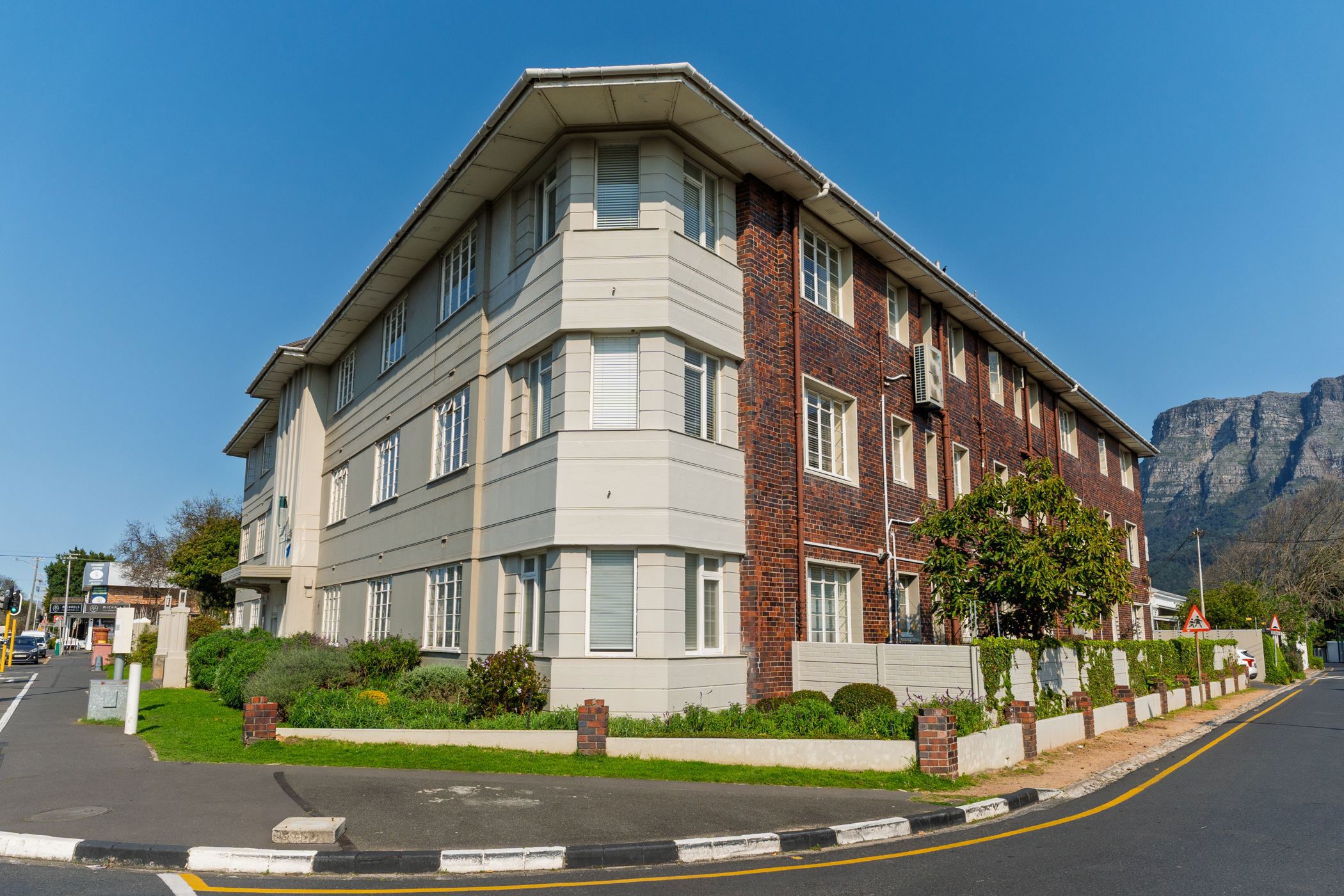 Apartment for sale in Rondebosch - KW1714363