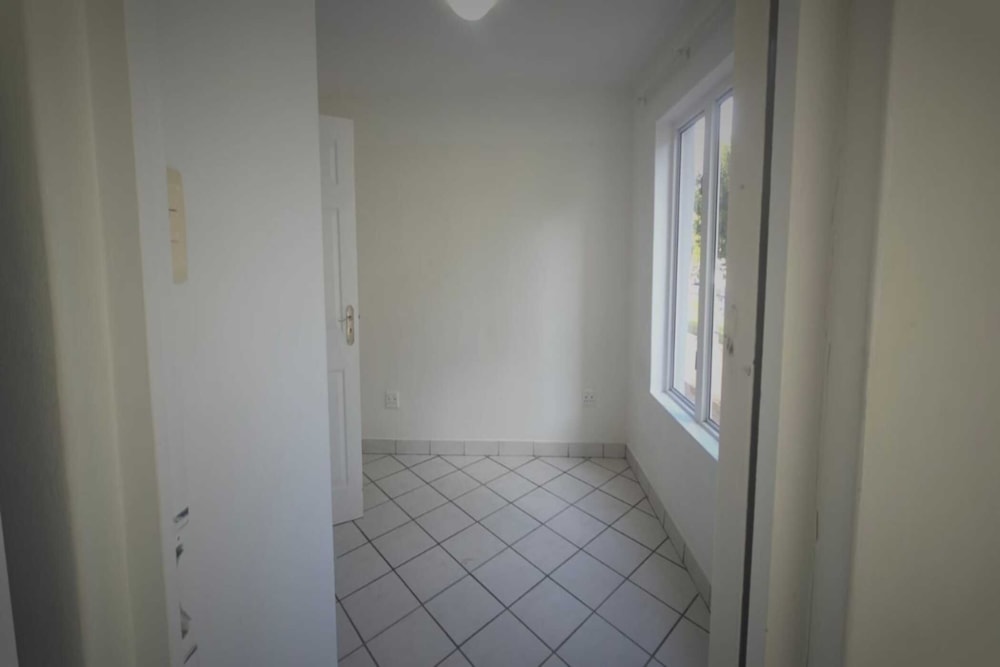 Apartment let in Grahamstown Central (Makhanda Central)  - 1GC1715333 Apartment let in Grahamstown Central (Makhanda Central)  - 1GC1715333