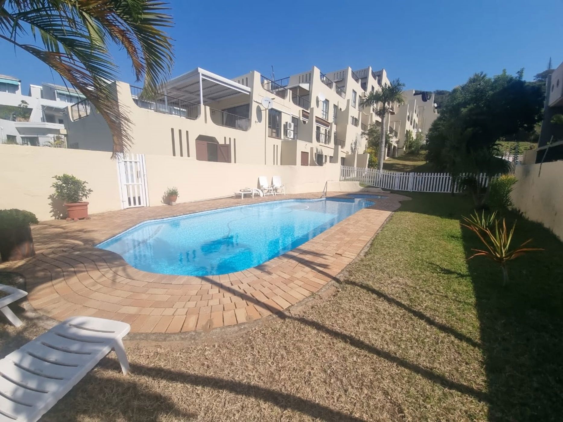 Apartment let in uMhlanga Rocks - 1ND1711010