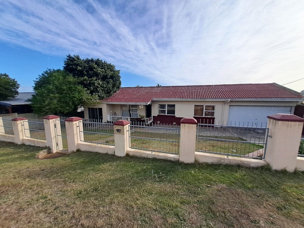 House sold in Van Riebeeck Hoogte - 1UK1712334 House sold in Van Riebeeck Hoogte - 1UK1712334