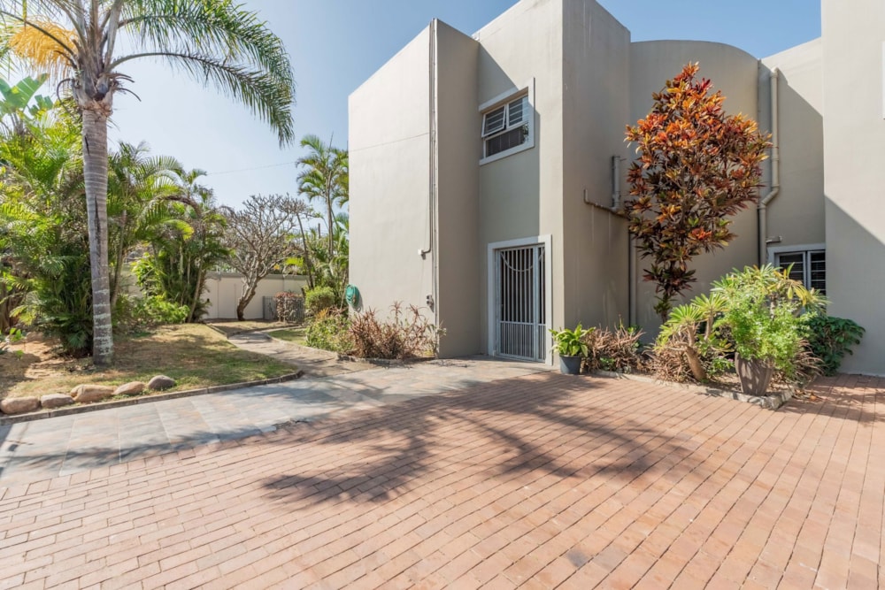 House for sale in uMhlanga Rocks - 1ND1711759 House for sale in uMhlanga Rocks - 1ND1711759