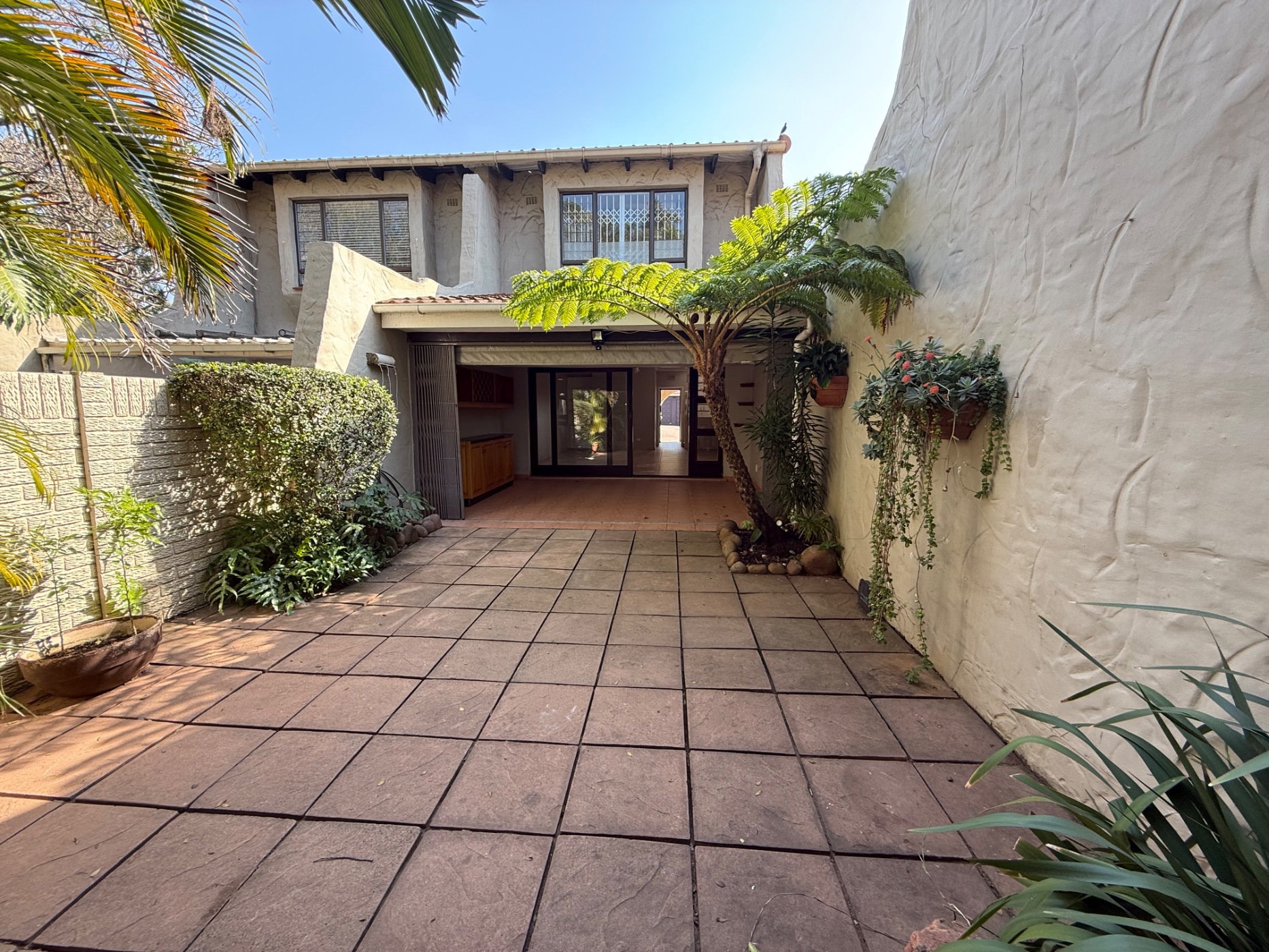 Townhouse let in uMhlanga Rocks - 1ND1711063