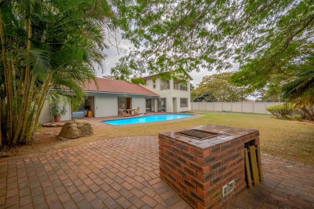 House for sale in La Lucia - 1ND1710624 House for sale in La Lucia - 1ND1710624