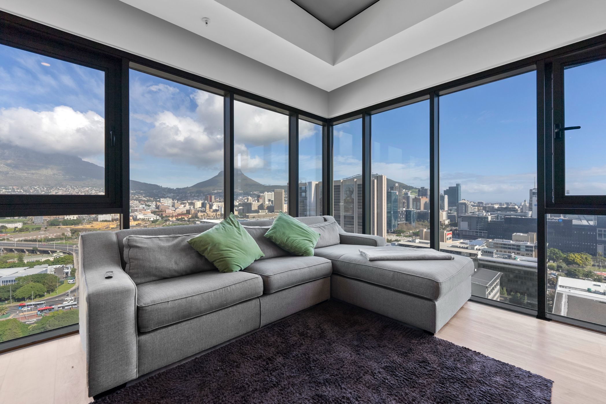 Apartment for sale in Foreshore - AS1710685