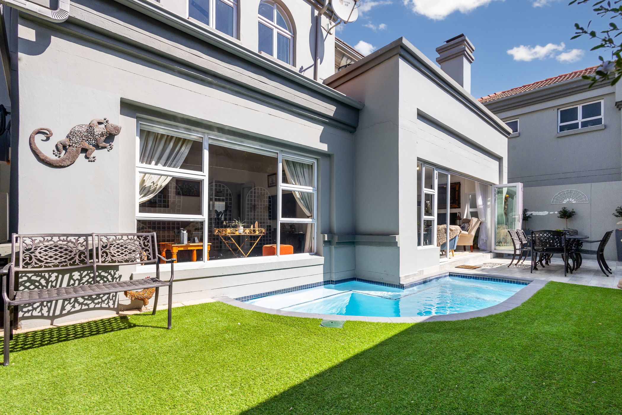 Townhouse for sale in Eagle Canyon Golf Estate - RAN1711007