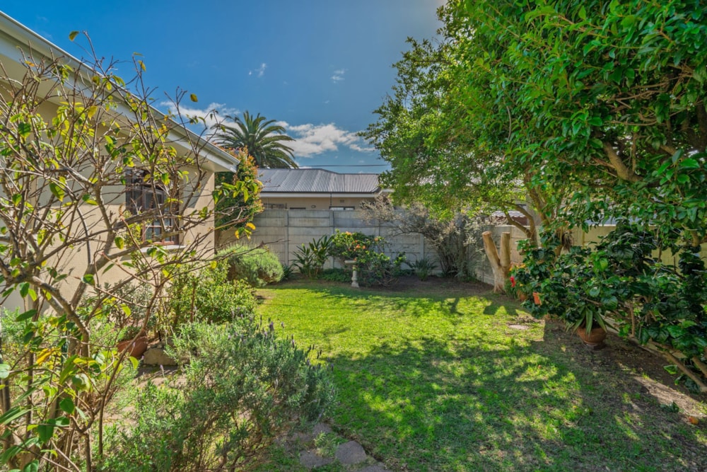 House for sale in Claremont, Cape Town - KW1712705 House for sale in Claremont, Cape Town - KW1712705