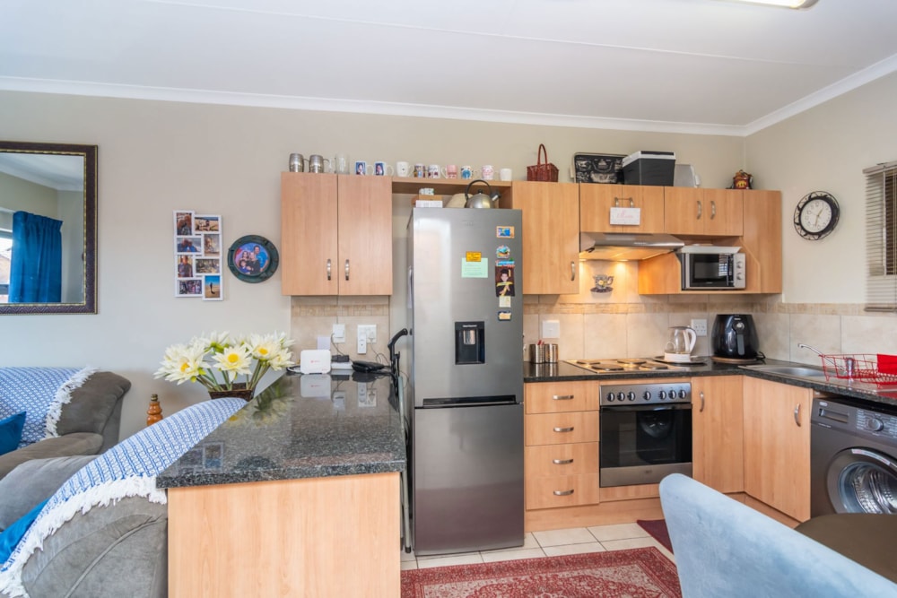 Retirement apartment for sale in Featherbrooke Hills Retirement Village - 1KR1708278 Retirement apartment for sale in Featherbrooke Hills Retirement Village - 1KR1708278