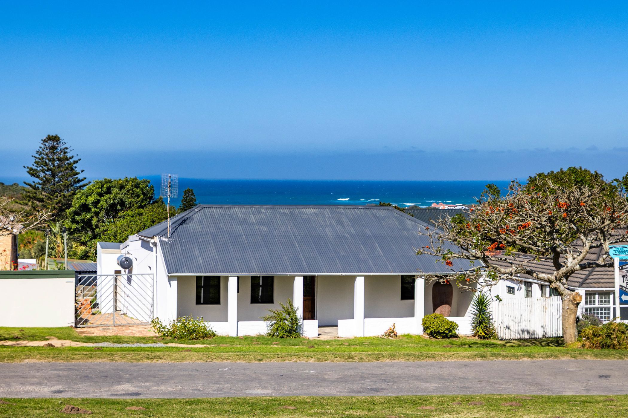 House for sale in East Bank - 1PF1710028