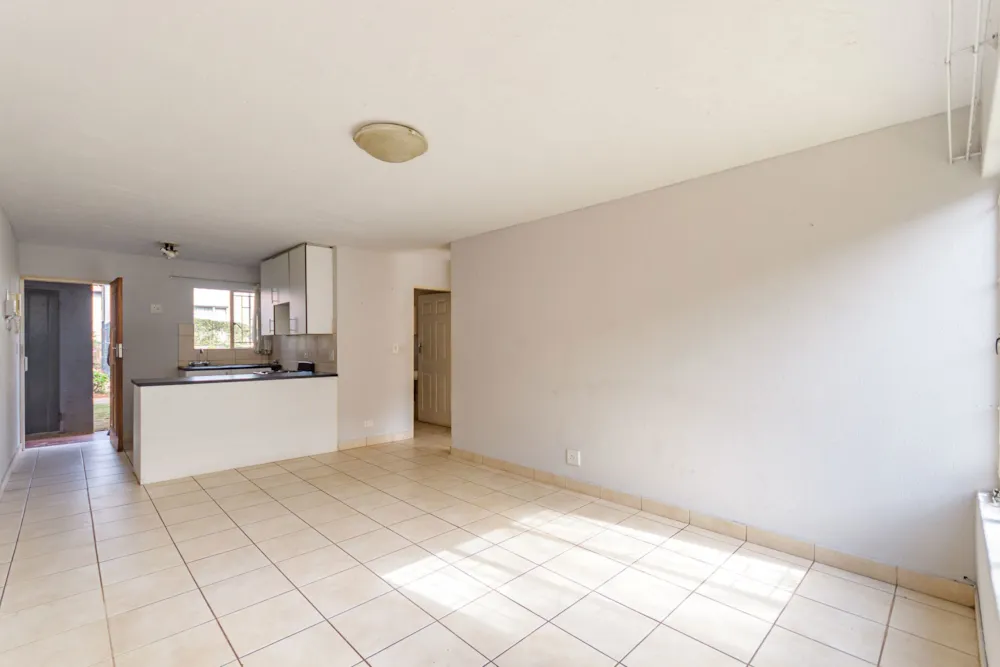 Apartment sold in Glen Marais - KTP1706435