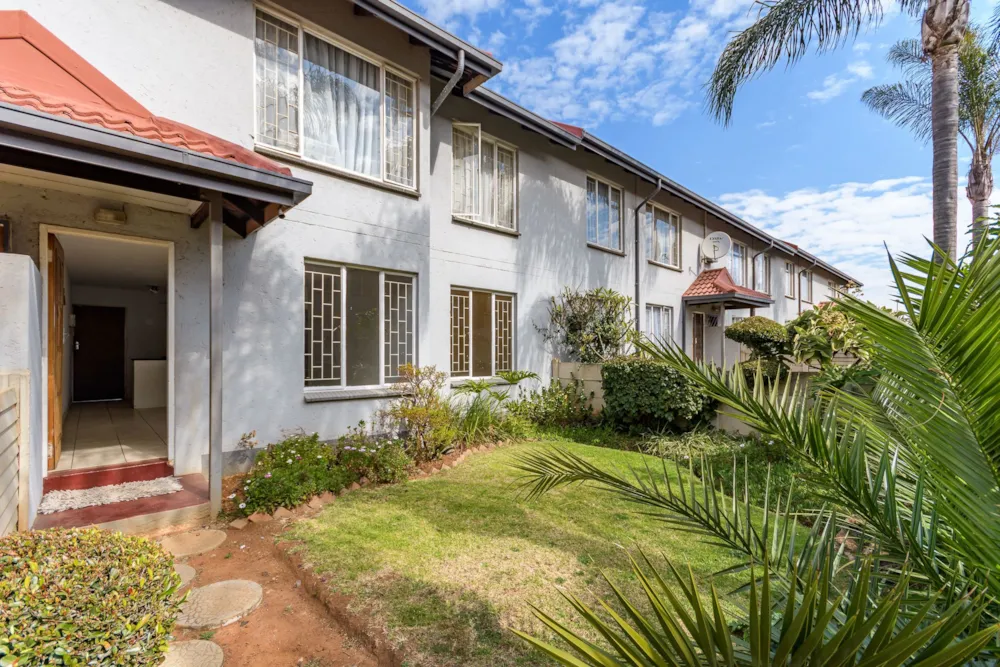 Apartment sold in Glen Marais - KTP1706435