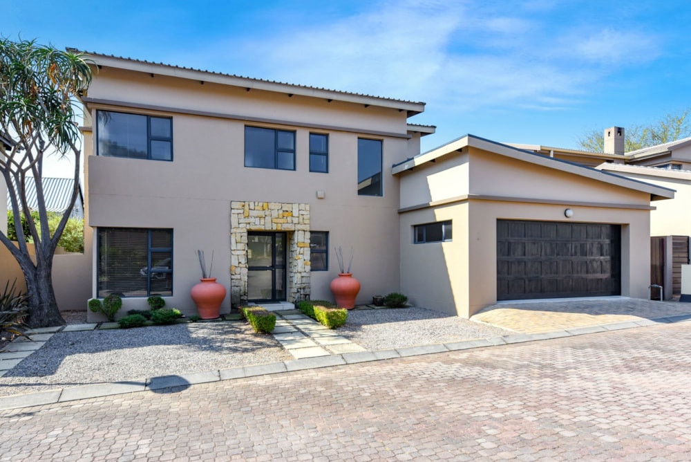 Double-storey cluster for sale in Beverley - FW1711169