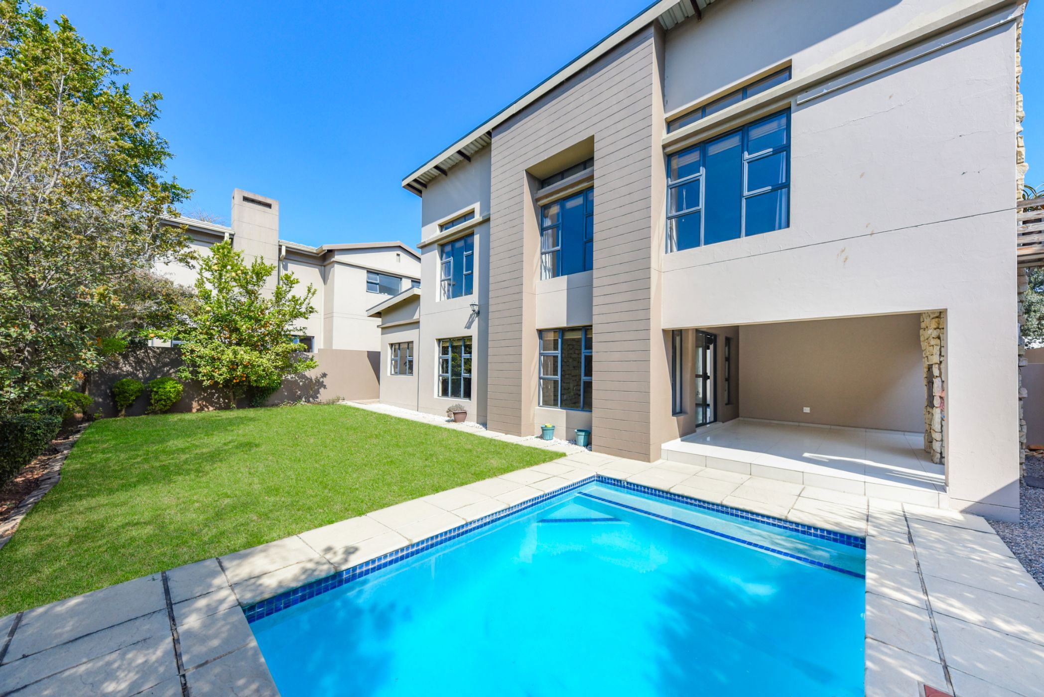 Double-storey cluster for sale in Beverley - FW1711169