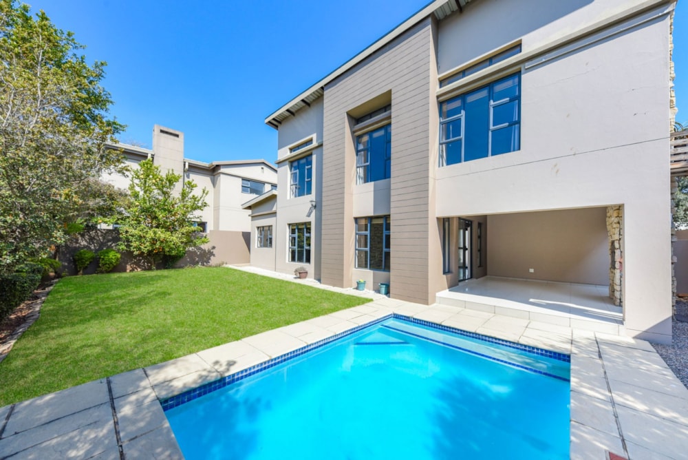 Double-storey cluster for sale in Beverley - FW1711169