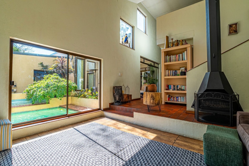 House for sale in Bryanston - RAN1712016 House for sale in Bryanston - RAN1712016